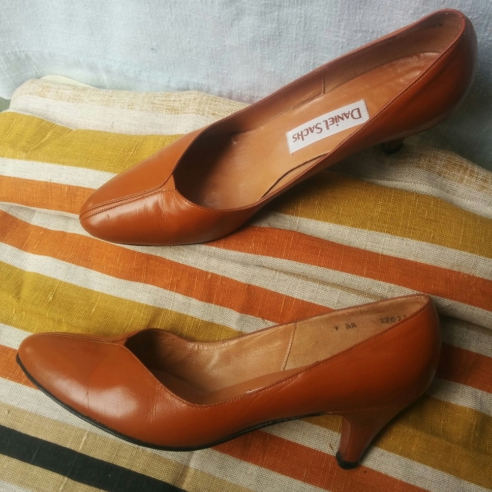 Vintage Daniel Sachs Leather Heels 8AA